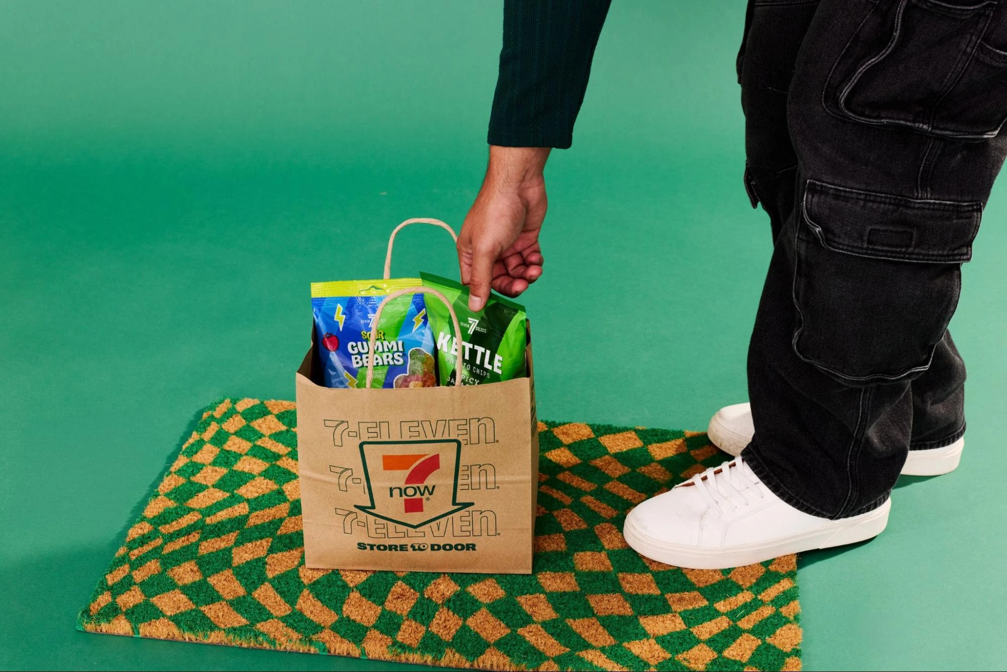 Convenience Stores Turn Holidays into Retail Moments, One Treat at a Time